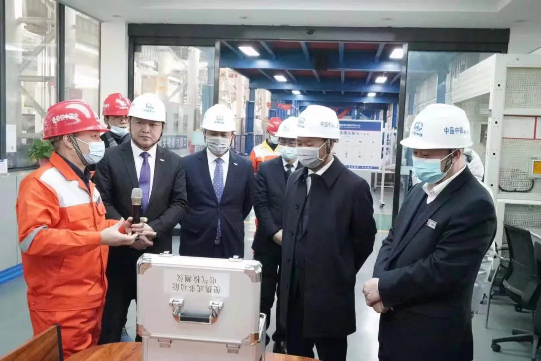 喜訊！重慶宇隧與中鐵裝備再次合作，成功簽約兩臺盾構(gòu)機！