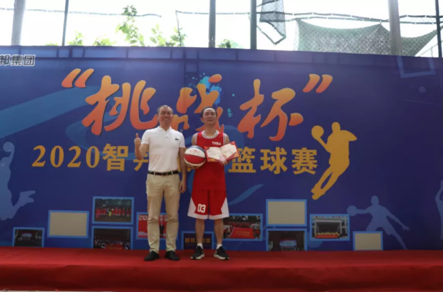 迎籃而上，挑戰(zhàn)自我